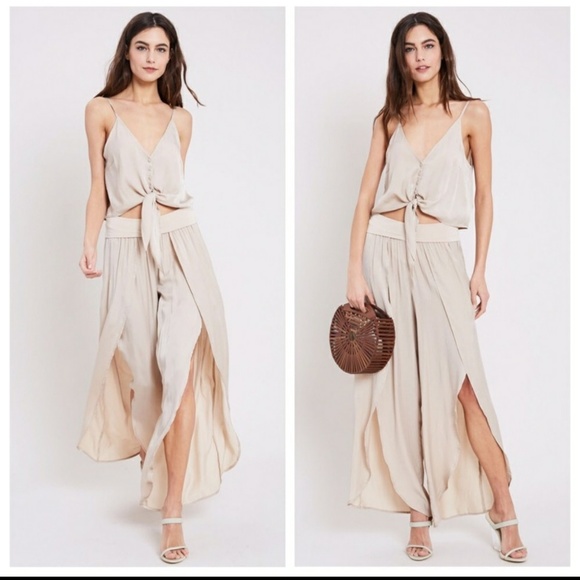 2 Piece Challis Tulip Pants -Top**1 L LEFT ** - Picture 2 of 7